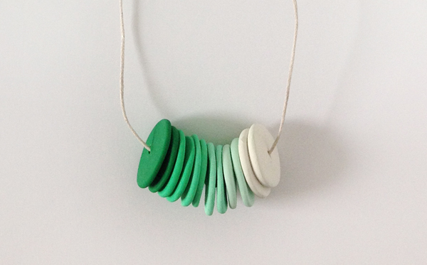 \"polymer_clay_ombre_necklace\"
